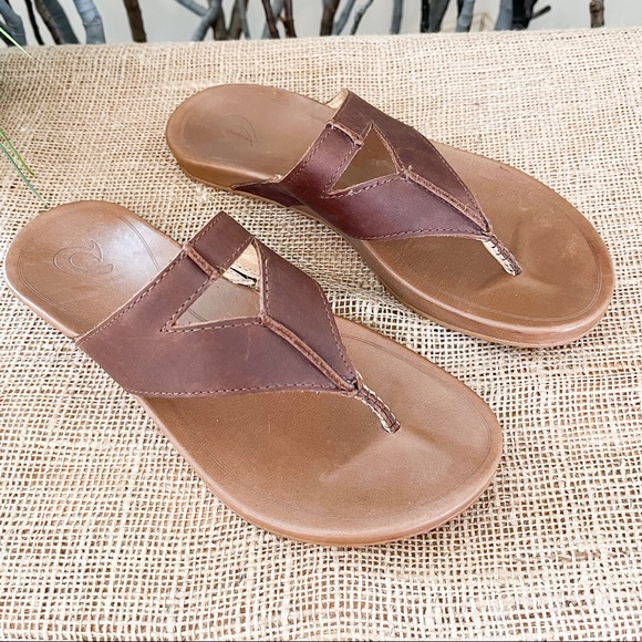 OluKai LaLa Thong Flip Flop Sandals - Picture 4 of 10